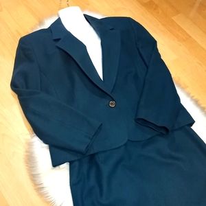 VTG- Pendleton Hunter Green Skirt Suit